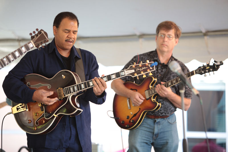 Perfect weather for 2011 Indy Jazz Fest - photos by Bob Schmidt 