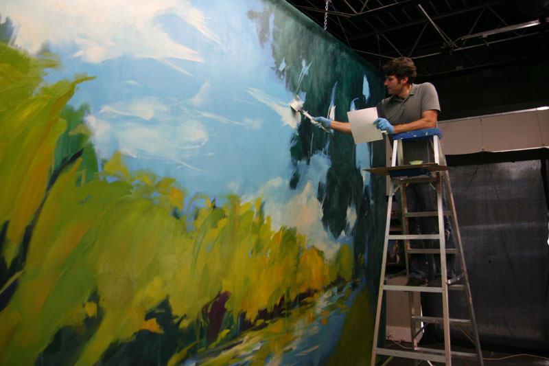 Forrest Formsma paints mural for IU Health 