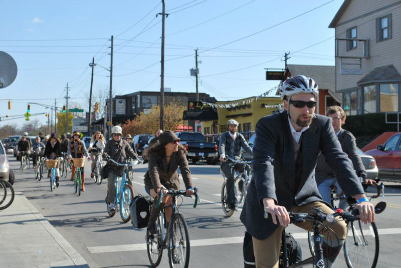 Random Rippling - Tweed Ride