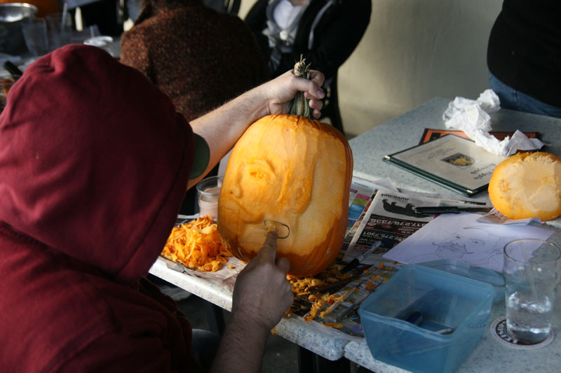 Random Rippling - Brewpub pumpkin carving