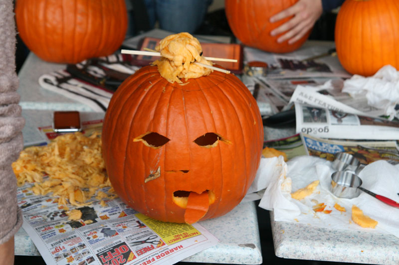 Random Rippling - Brewpub pumpkin carving