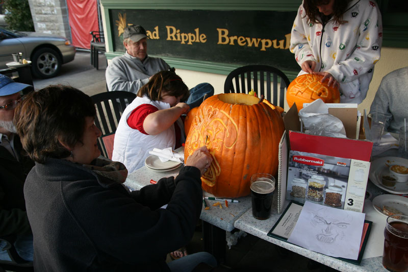 Random Rippling - Brewpub pumpkin carving