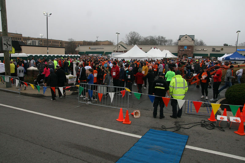 9th annual Drumstick Dash drew over 15000 participants on Thanksgiving morning