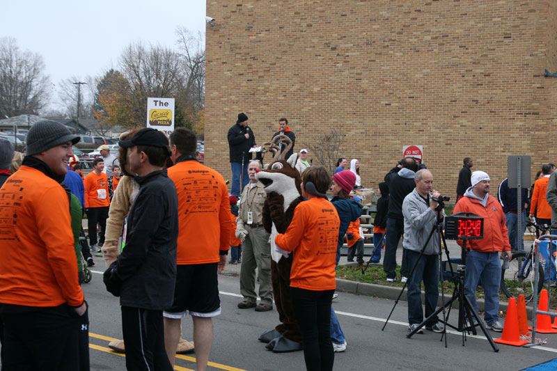 9th annual Drumstick Dash drew over 15000 participants on Thanksgiving morning