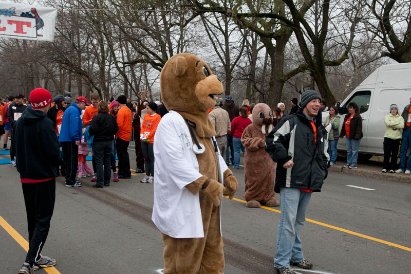 9th annual Drumstick Dash drew over 15000 participants on Thanksgiving morning