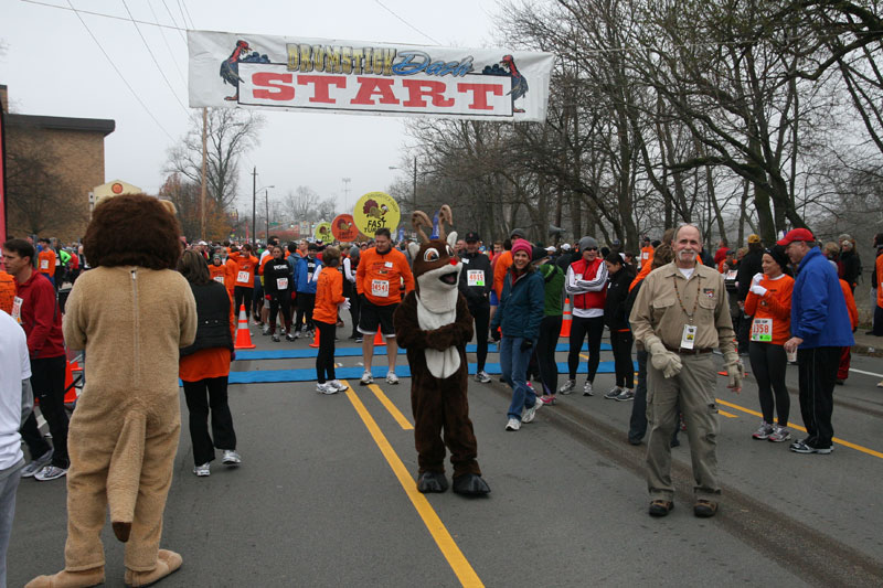 9th annual Drumstick Dash drew over 15000 participants on Thanksgiving morning