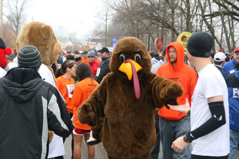 9th annual Drumstick Dash drew over 15000 participants on Thanksgiving morning