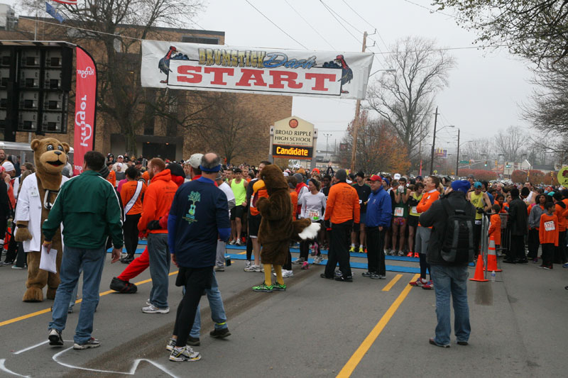 9th annual Drumstick Dash drew over 15000 participants on Thanksgiving morning