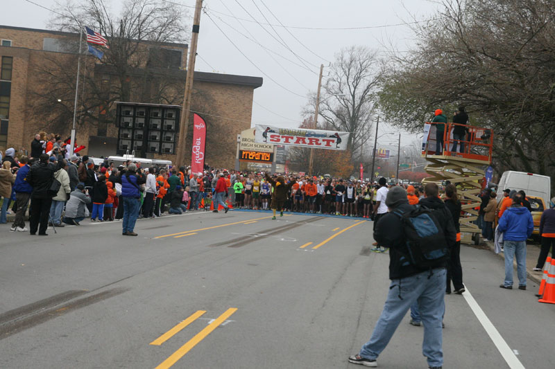 9th annual Drumstick Dash drew over 15000 participants on Thanksgiving morning