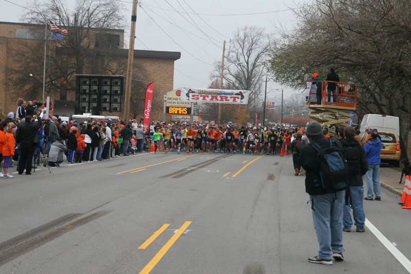 9th annual Drumstick Dash drew over 15000 participants on Thanksgiving morning