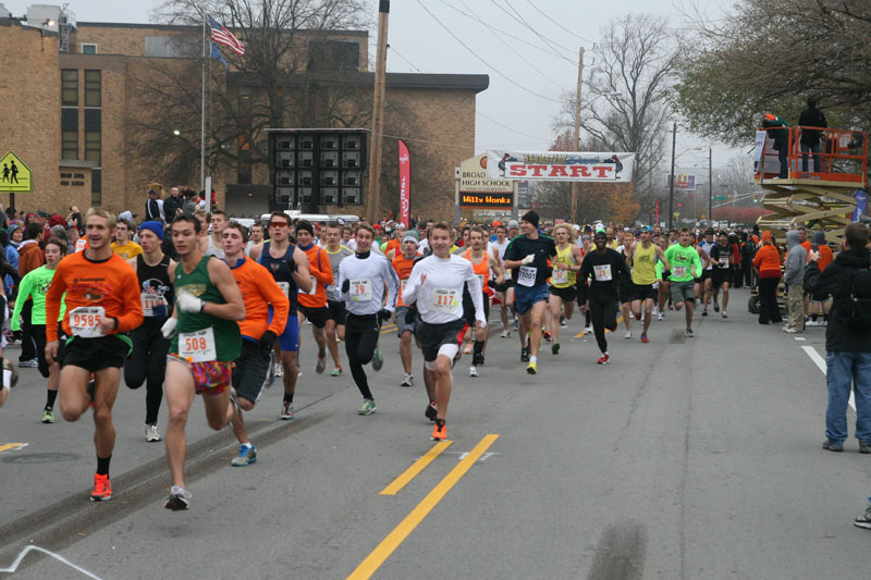 9th annual Drumstick Dash drew over 15000 participants on Thanksgiving morning