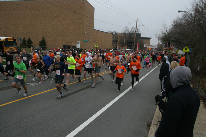 9th annual Drumstick Dash drew over 15000 participants on Thanksgiving morning