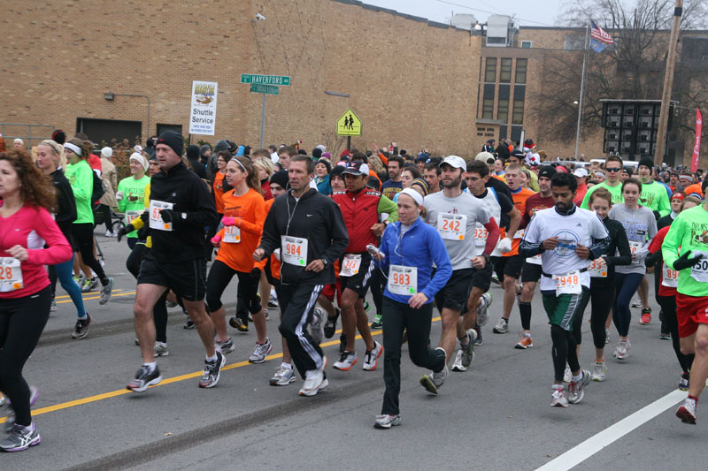 9th annual Drumstick Dash drew over 15000 participants on Thanksgiving morning