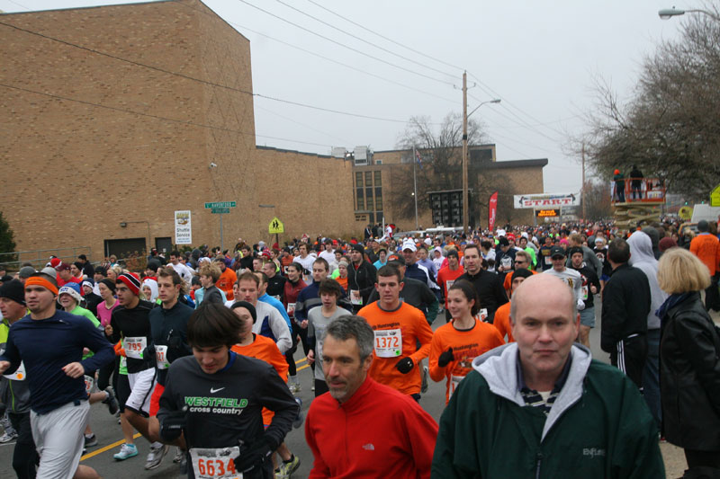 9th annual Drumstick Dash drew over 15000 participants on Thanksgiving morning