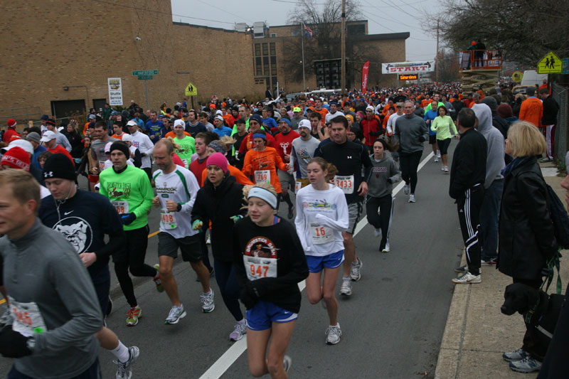 9th annual Drumstick Dash drew over 15000 participants on Thanksgiving morning