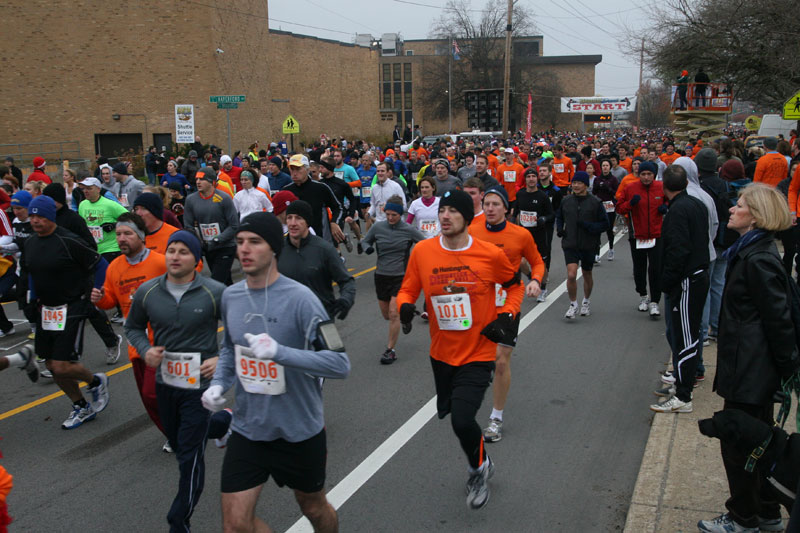 9th annual Drumstick Dash drew over 15000 participants on Thanksgiving morning