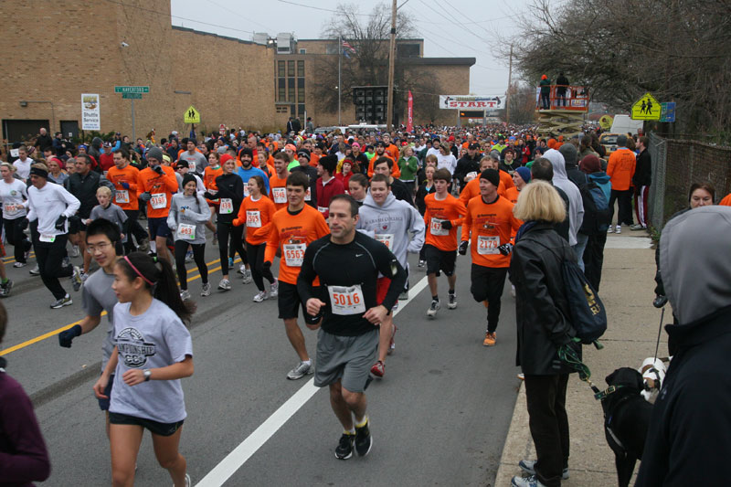 9th annual Drumstick Dash drew over 15000 participants on Thanksgiving morning