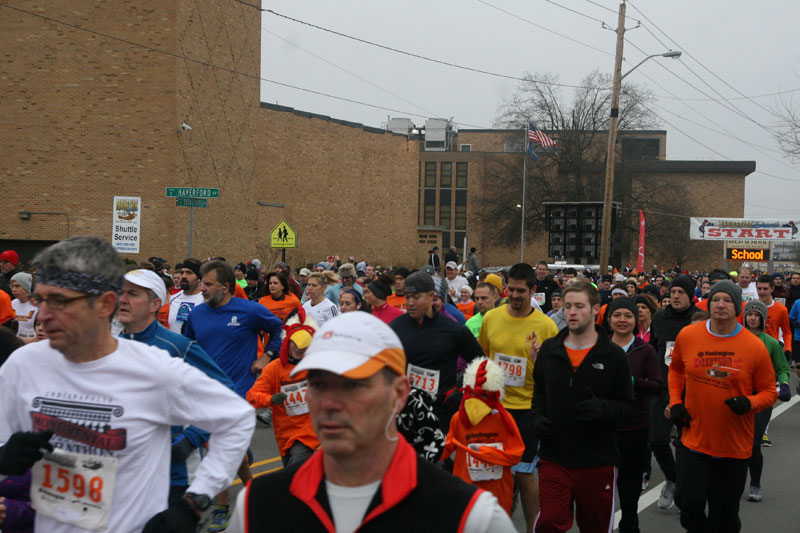 9th annual Drumstick Dash drew over 15000 participants on Thanksgiving morning