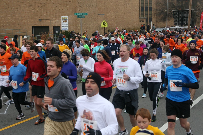 9th annual Drumstick Dash drew over 15000 participants on Thanksgiving morning