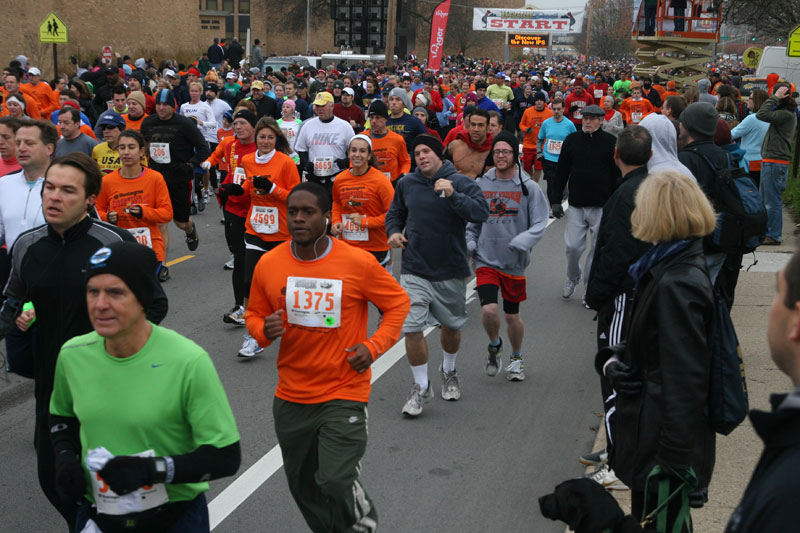 9th annual Drumstick Dash drew over 15000 participants on Thanksgiving morning