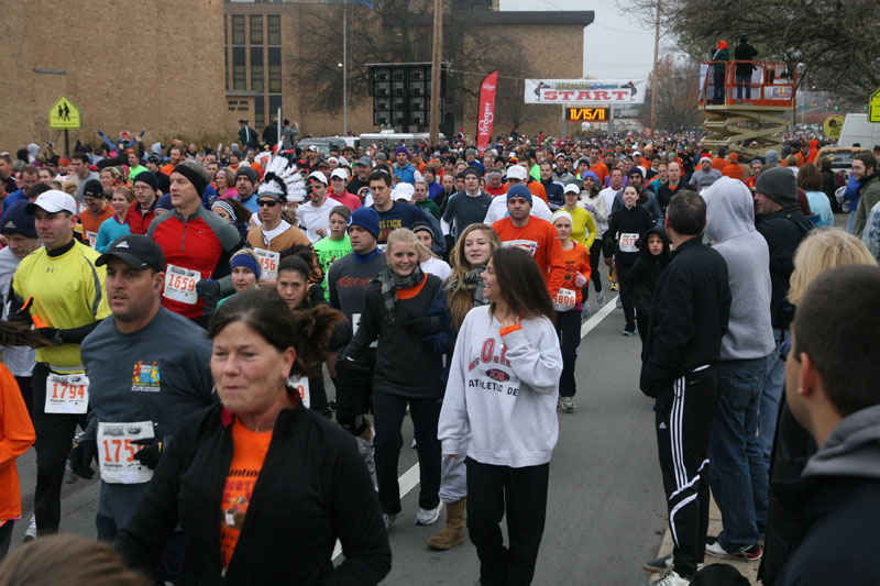 9th annual Drumstick Dash drew over 15000 participants on Thanksgiving morning