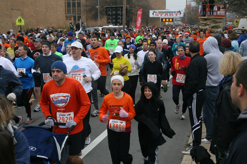 9th annual Drumstick Dash drew over 15000 participants on Thanksgiving morning