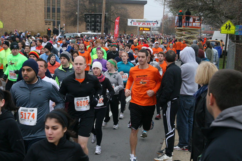 9th annual Drumstick Dash drew over 15000 participants on Thanksgiving morning