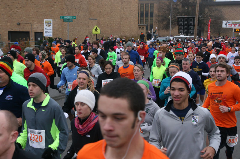 9th annual Drumstick Dash drew over 15000 participants on Thanksgiving morning