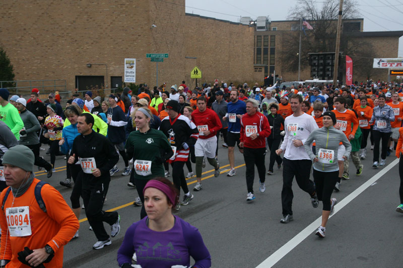 9th annual Drumstick Dash drew over 15000 participants on Thanksgiving morning