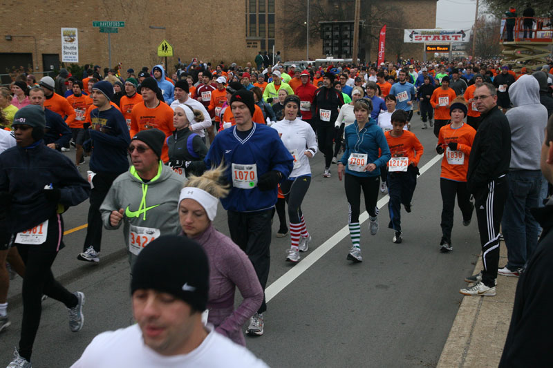 9th annual Drumstick Dash drew over 15000 participants on Thanksgiving morning