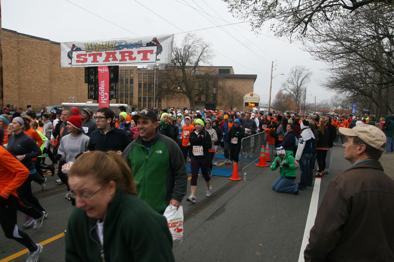 9th annual Drumstick Dash drew over 15000 participants on Thanksgiving morning