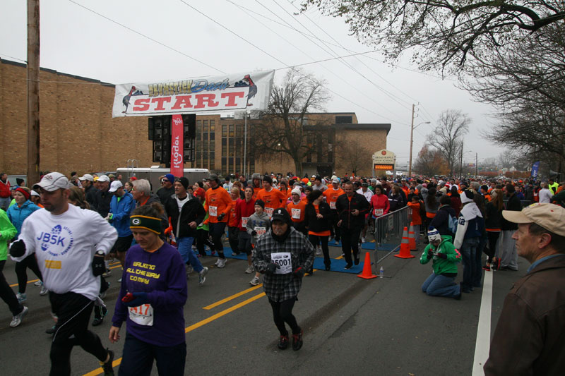 9th annual Drumstick Dash drew over 15000 participants on Thanksgiving morning