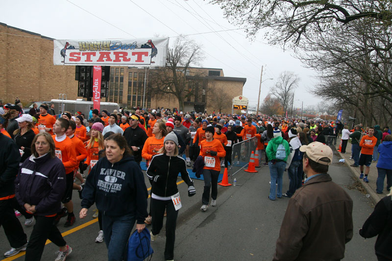 9th annual Drumstick Dash drew over 15000 participants on Thanksgiving morning