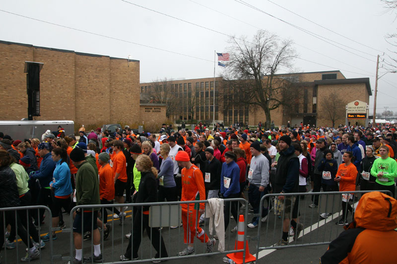 9th annual Drumstick Dash drew over 15000 participants on Thanksgiving morning