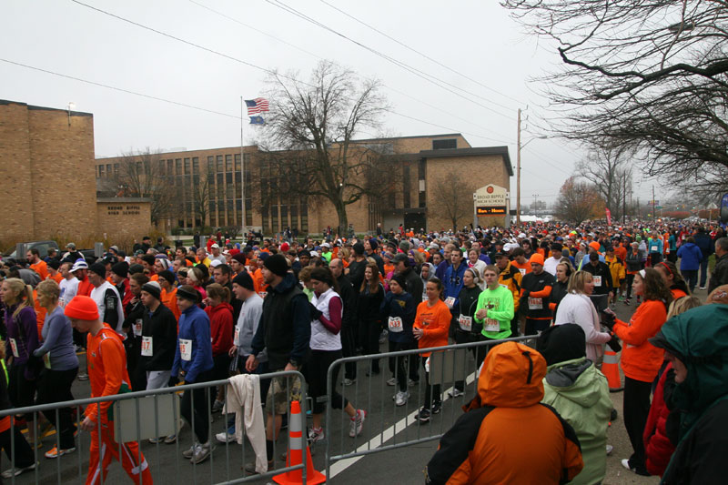 9th annual Drumstick Dash drew over 15000 participants on Thanksgiving morning