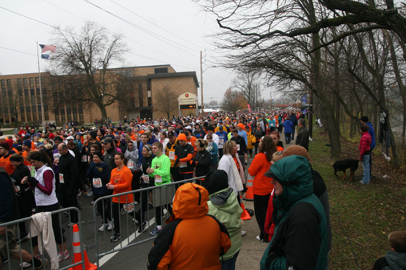 9th annual Drumstick Dash drew over 15000 participants on Thanksgiving morning