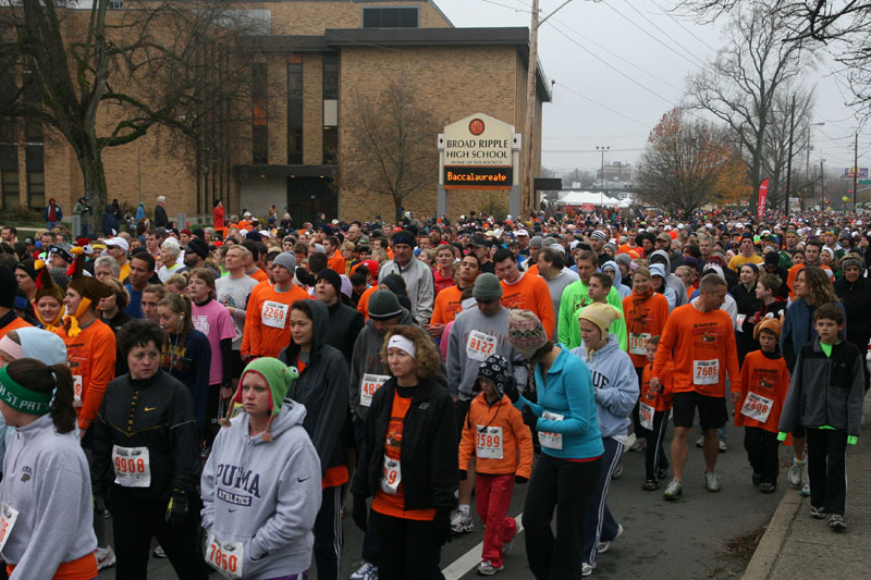 9th annual Drumstick Dash drew over 15000 participants on Thanksgiving morning