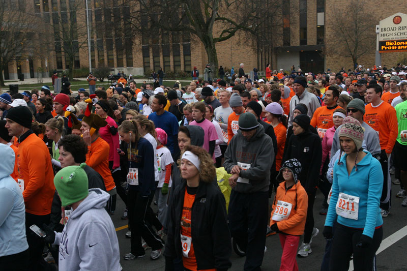 9th annual Drumstick Dash drew over 15000 participants on Thanksgiving morning