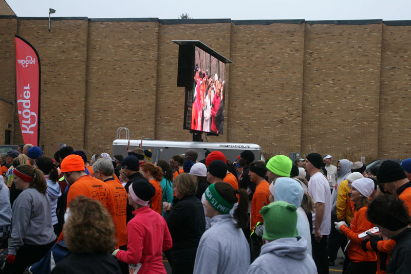 9th annual Drumstick Dash drew over 15000 participants on Thanksgiving morning