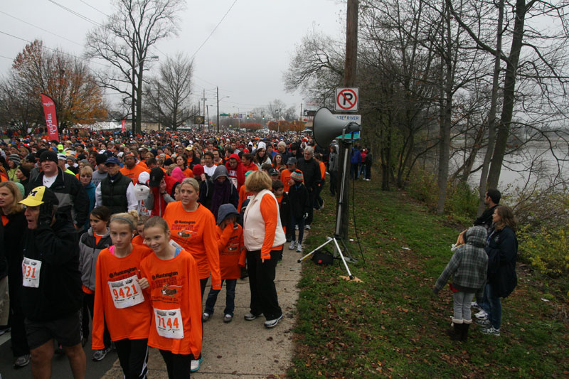 9th annual Drumstick Dash drew over 15000 participants on Thanksgiving morning