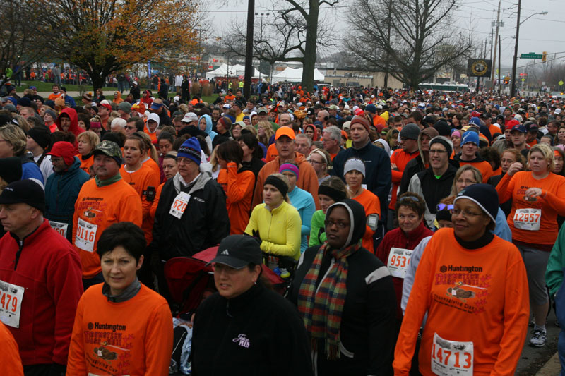 9th annual Drumstick Dash drew over 15000 participants on Thanksgiving morning