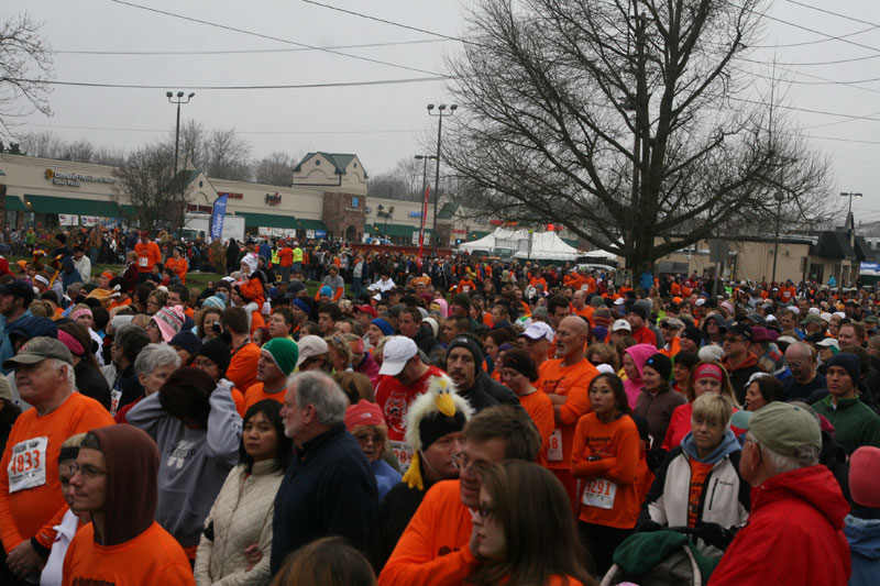 9th annual Drumstick Dash drew over 15000 participants on Thanksgiving morning