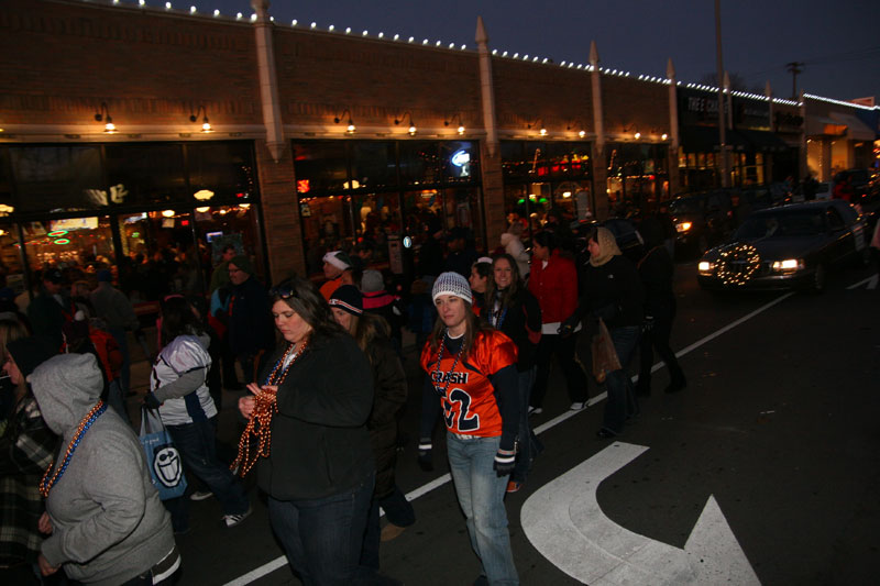 Random Rippling - Lights Up! parade 2011