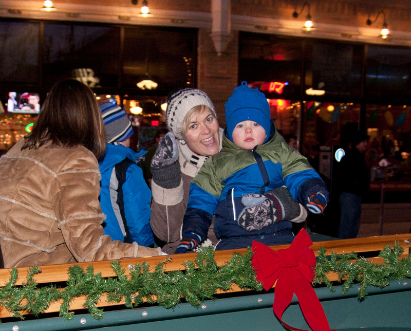 Random Rippling - Lights Up! parade 2011