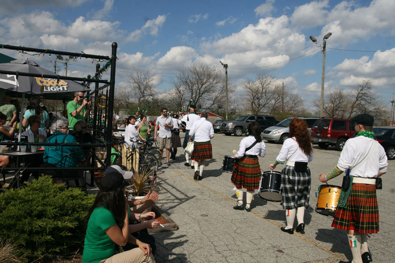 Random Rippling - Bagpiper parade at PSP