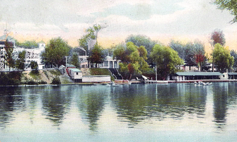 An early postcard of Broad Ripple Park on the White River. (from the collection of www.broadripplehistory.org)