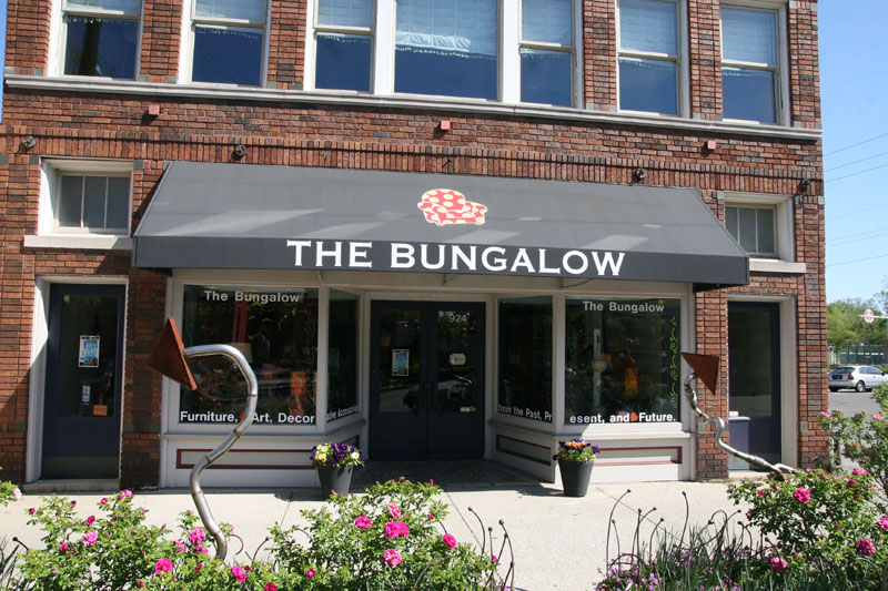 Random Rippling - Bungalow remodeling