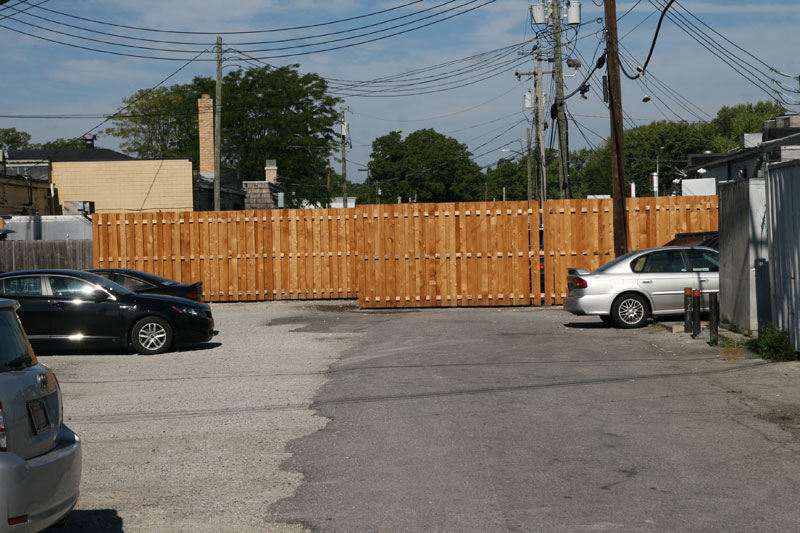 Random Rippling - New fence splits lots