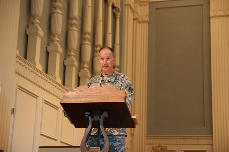 Army Corps of Engineers Louisville District Commander Col. Luke Leonard