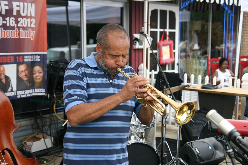 Clifford Ratliff performed from noon to 2pm